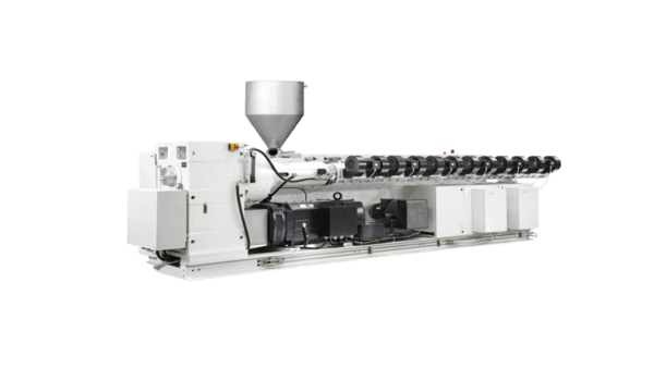 Masina de extrudat țevi UPVC63
